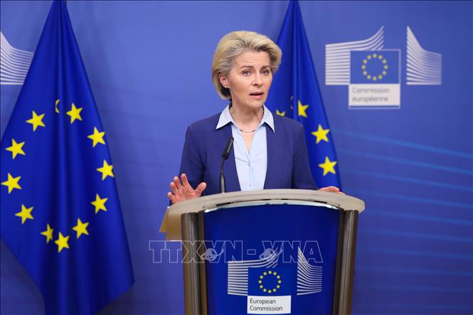 Chủ tịch Ủy ban châu Âu thăm Ukraine 